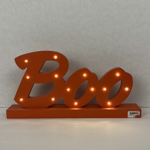 Lighted "Boo" Wooden Sign Halloween Orange 15 x 7.5 inches Decor Trick or Treat - Picture 1 of 7